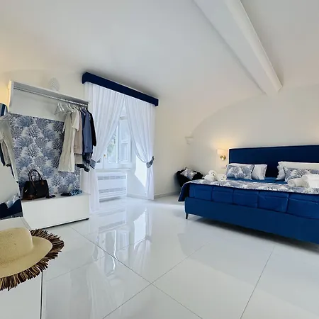 Yourhome - Tramontano Апартаменты *